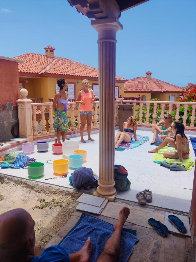 אדחה Duque Nest Hostel מראה חיצוני תמונה