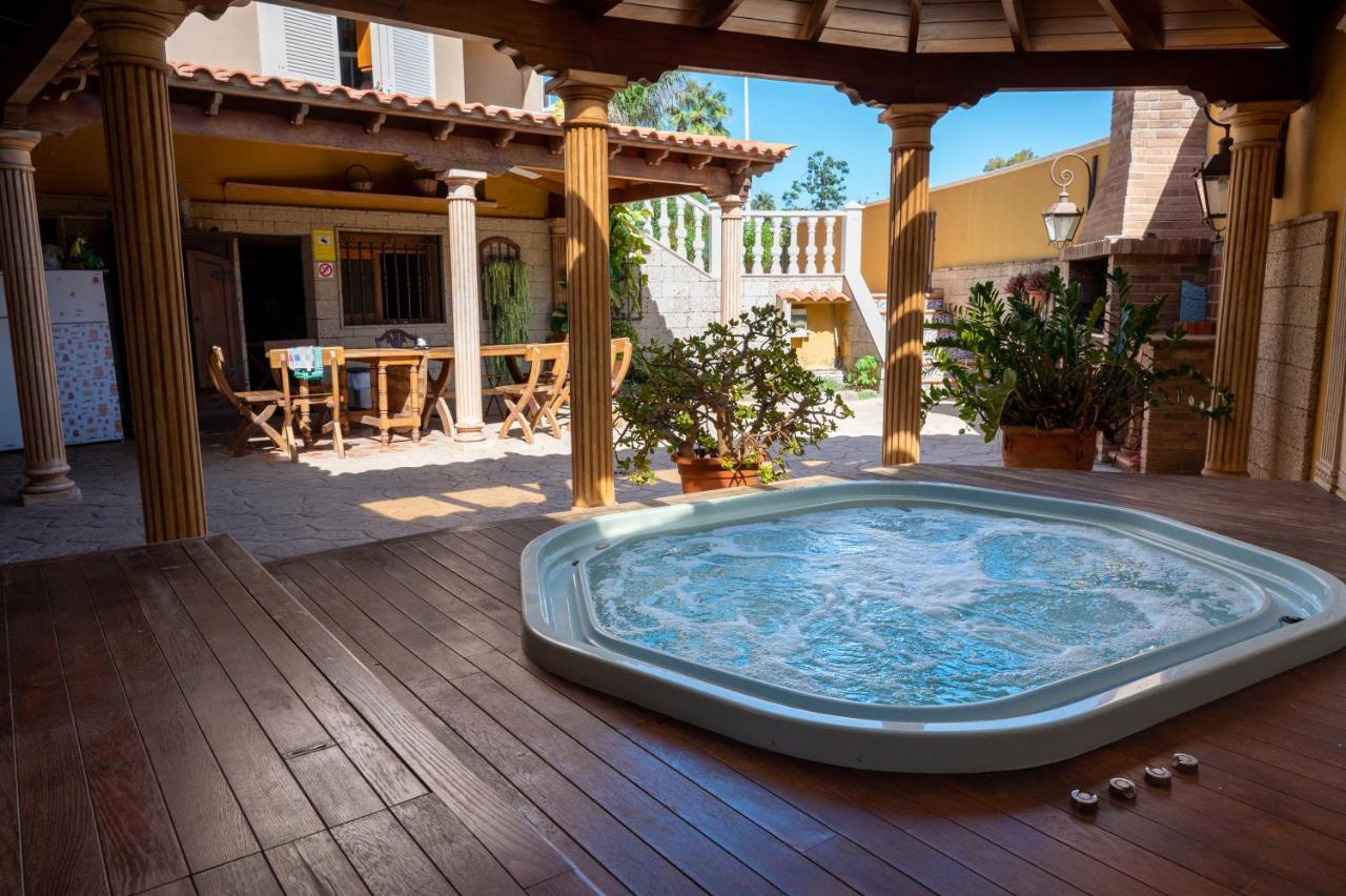 אדחה Duque Nest Hostel מראה חיצוני תמונה