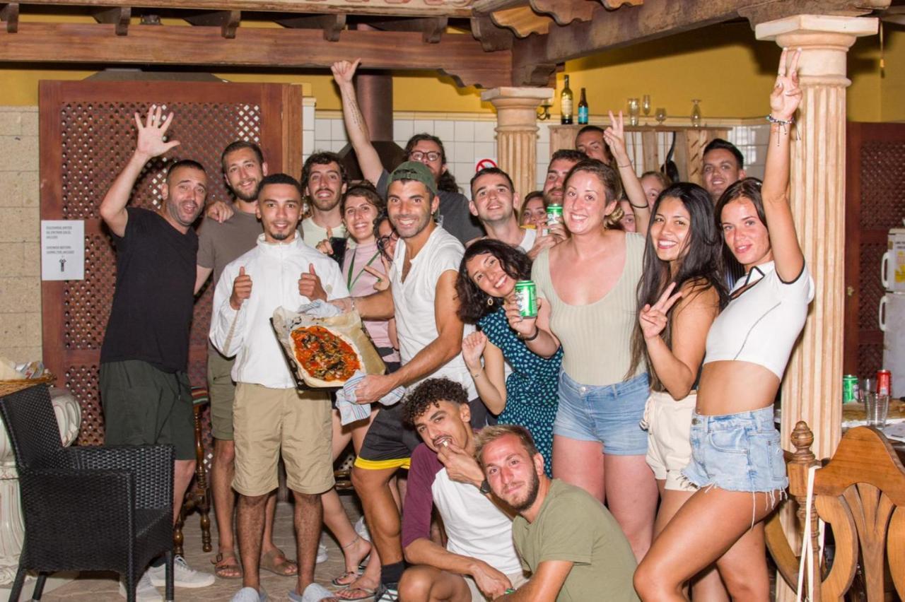 אדחה Duque Nest Hostel מראה חיצוני תמונה