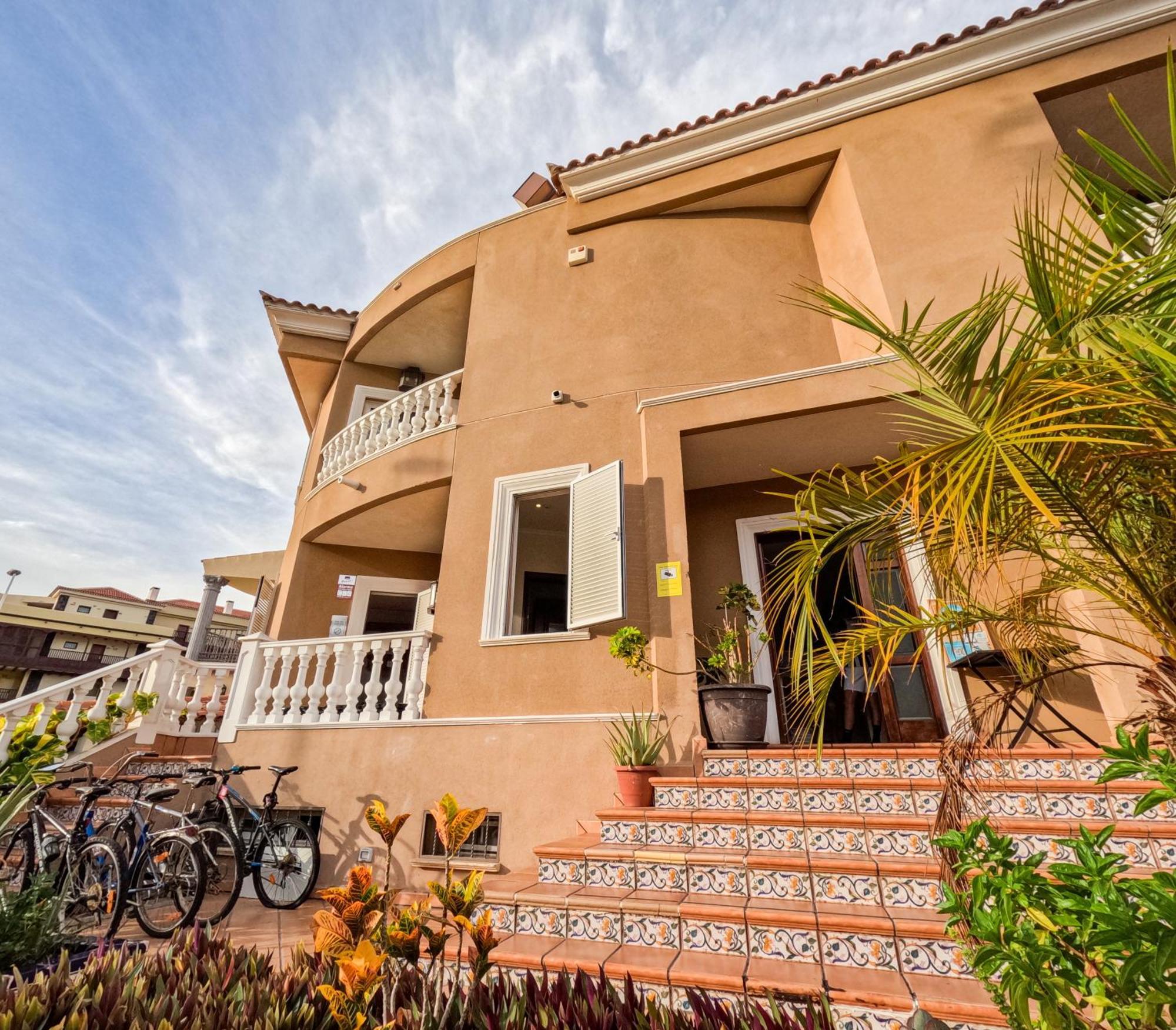 אדחה Duque Nest Hostel מראה חיצוני תמונה